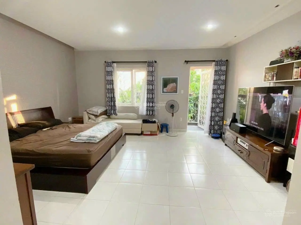 Lô góc 2 MT HXH cạnh khu đô thị Phú Mỹ Hưng - ngang lớn 6m 108m2 - thiết kế hiện đại 4T - SHR