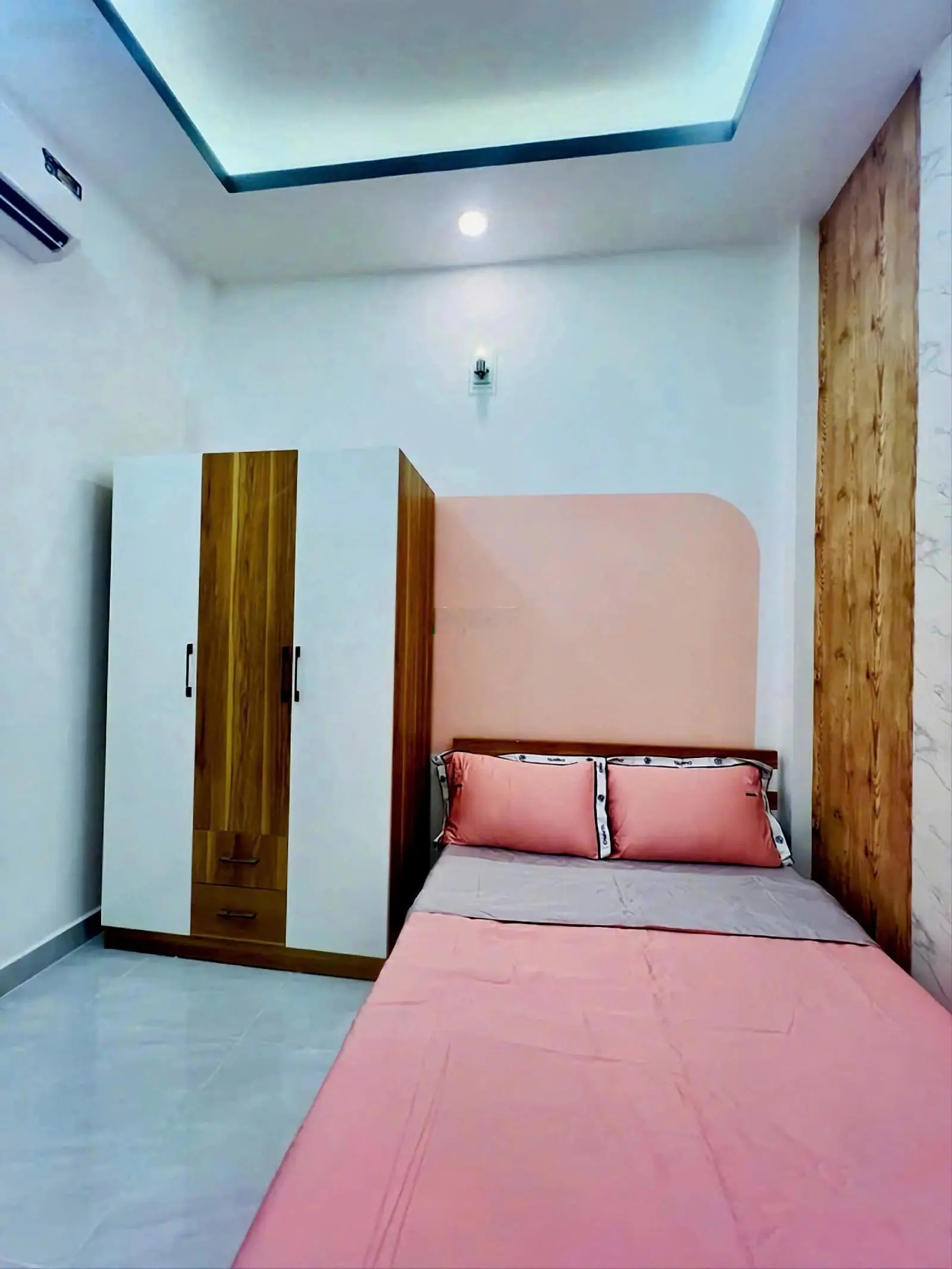 Bán nhà mặt tiền Đường Yên Đỗ - chợ Bà Chiểu P2 Bình Thạnh: 5 tầng chỉ 5,4 tỷ TL
