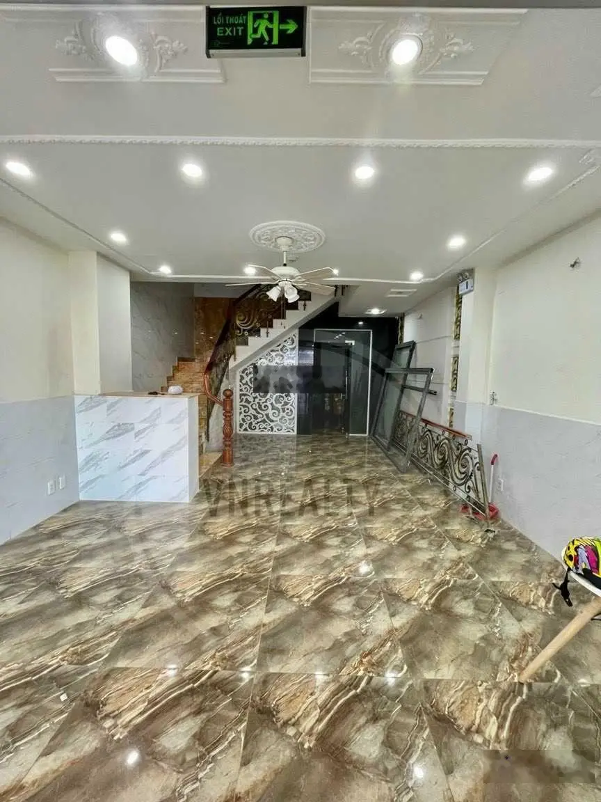 Bán nhà mặt phố kinh doanh (5x20m) đường Tân Mỹ, P. Tân Phú, Quận 7. LH: 0917796186 em Phương