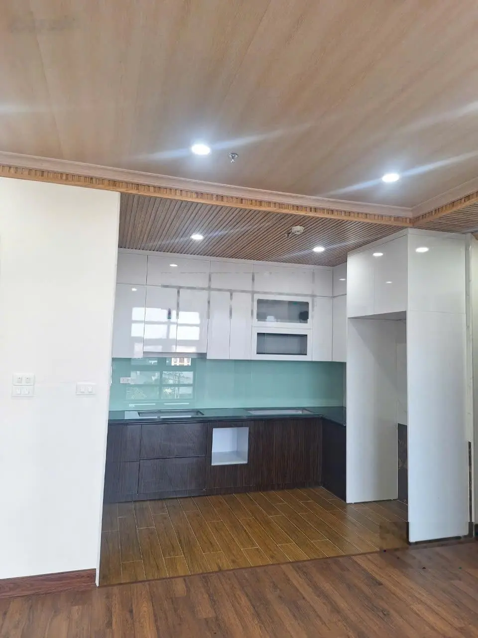 Cần tiền lo công việc bán căn 146m2 căn chung cư Cường Thịnh, Lê Thái Tổ. LH ngay 0944 658 ***