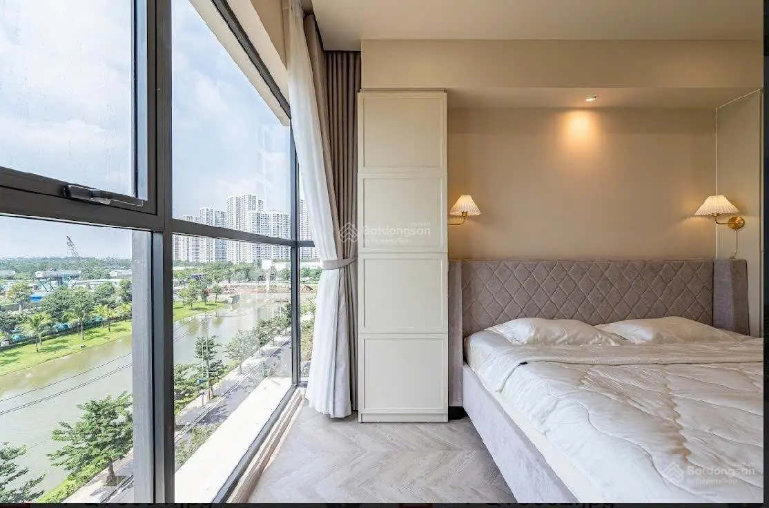 Cặn hộ 3PN Lumiere Boulervard full nội thất giá 8,5 tỷ. Chỉ cần thanh toán 2,7 tỷ nhận nhà ở ngay