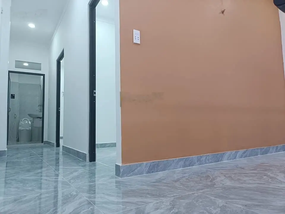 Nhà mới 100% (SHR) - 1 Lầu/2PN ngay Tỉnh Lộ 10, Bình Tân. Giá 2,4 tỷ/TL