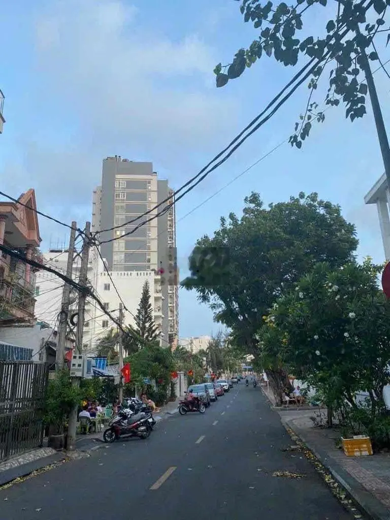 Mặt tiền Thủ Khoa Huân Bãi Trước Vũng Tàu giảm giá bán gấp đi định cư