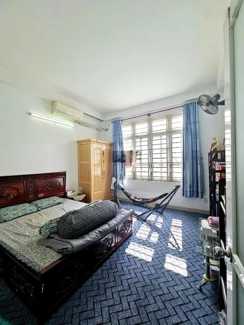 Nhà đường Trần Hưng đạo 3lầu 3p ngủ giá 3.5ty nhà trống giao ngay sổ riêng hoàn công sàn 100m2