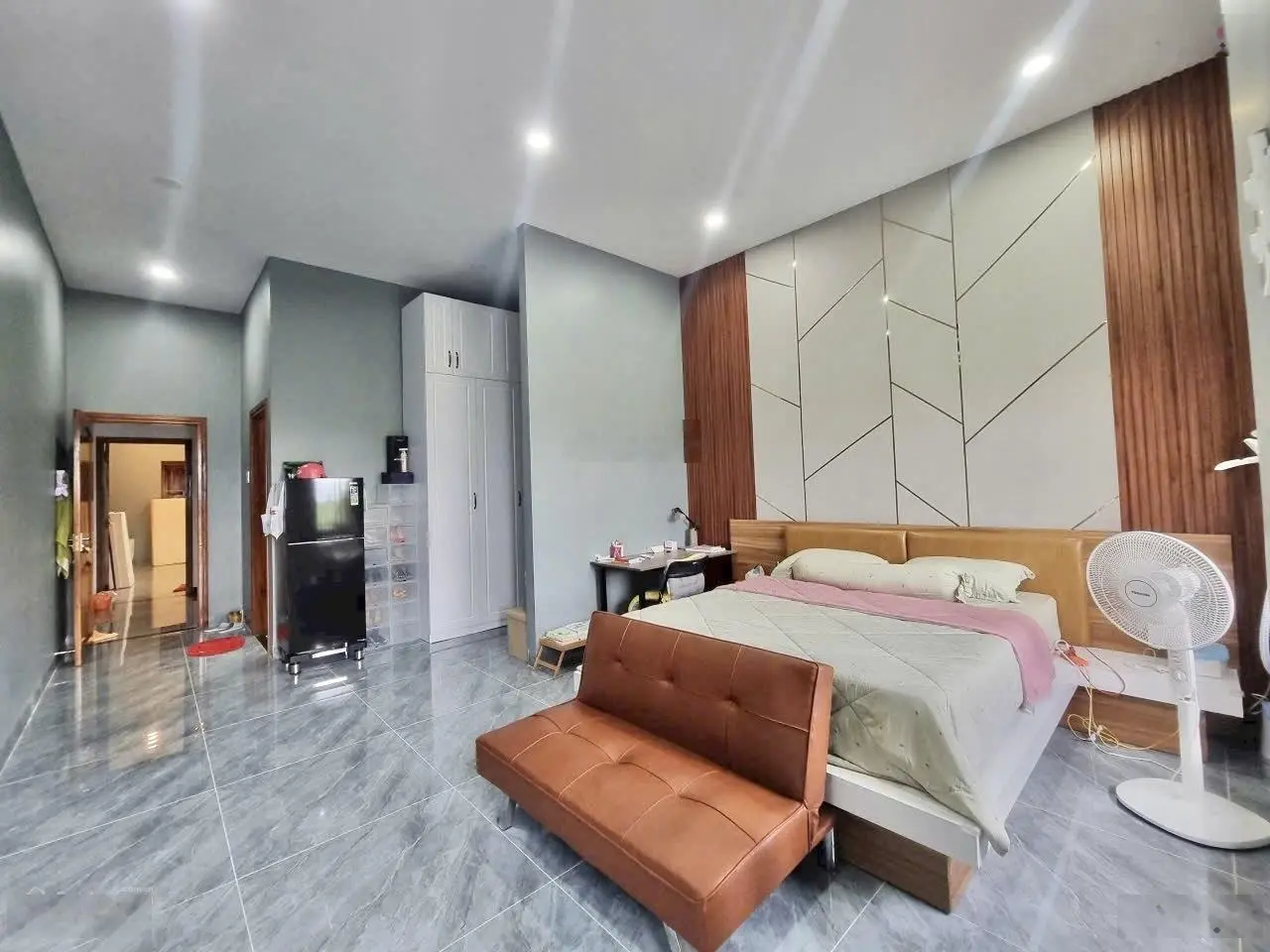 Bán cắt lỗ! Nhà mới 2 tầng 170m2 trung tâm thị trấn Diên Khánh giá chỉ 3,6 tỷ