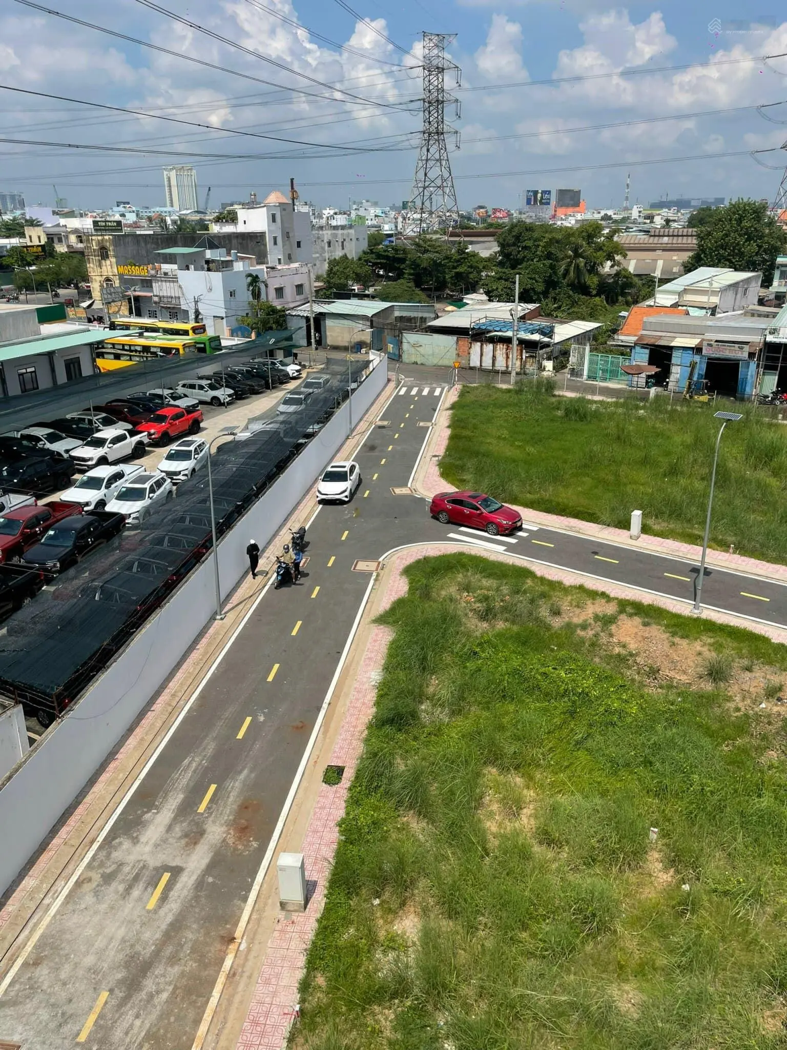 4.1tỷ/nền 51m2 cách Aeon Mall 3p, sổ sẵn, xây tự do