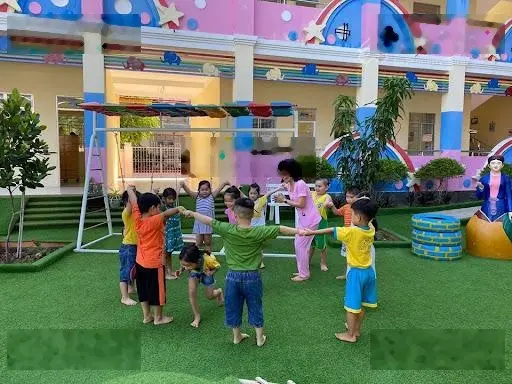 Bán nhà 3 lầu mới xây giá rẻ chưa ở, tại thành phố Thuận An, Bình Dương bán gấp trong tháng 12