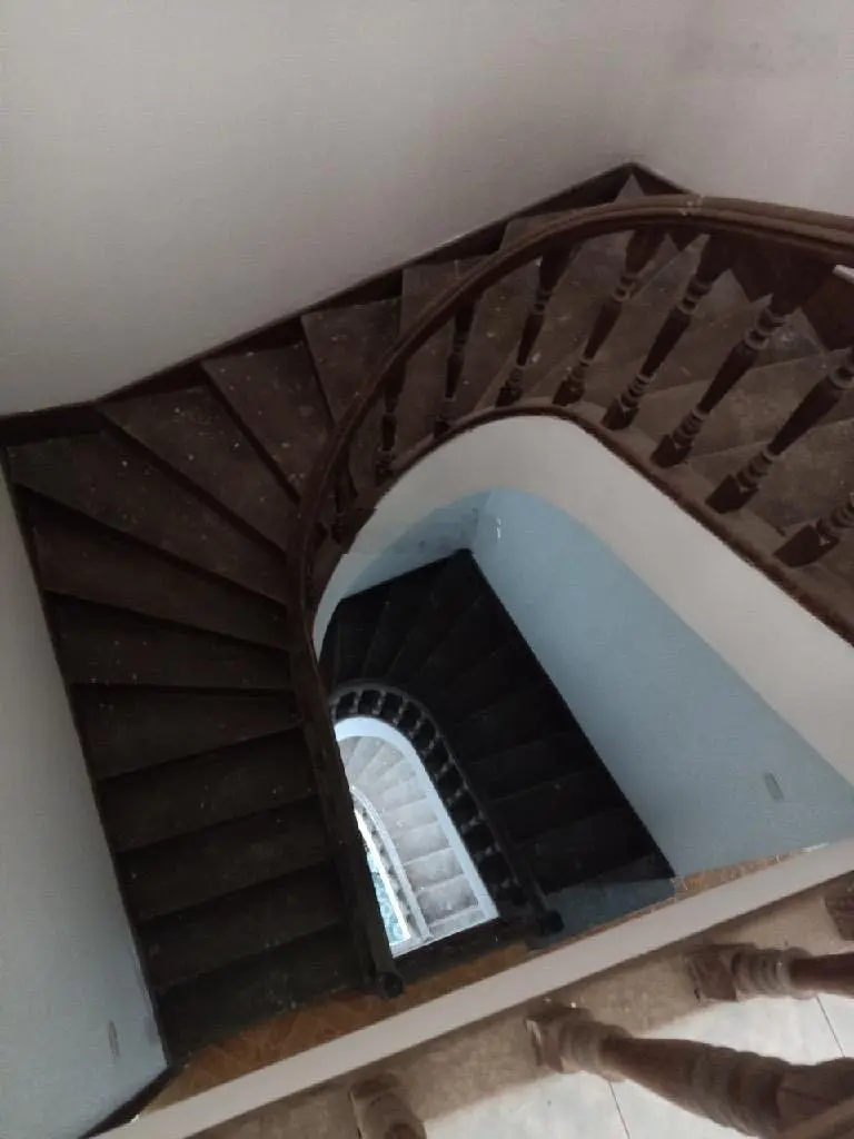 Bán nhà Phân lô phố Vương Thừa Vũ. 70m2. 4T. Ngõ thông ô tô vào nhà . Giá 14.8 tỷ