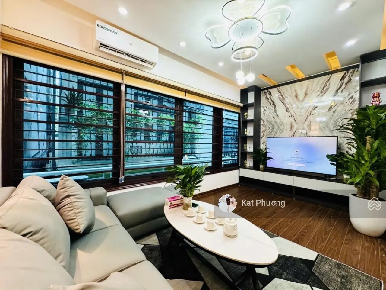 4 TẦNG-67M2-NGANG 4.5M-HẺM XE HƠI-NHÀ HẺM 391SƯ VẠN HẠNH KHU VIP QUẬN10-KẾ VẠN HẠNH MALL-NHỈNH 10TỶ