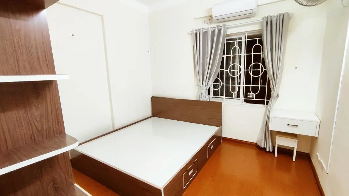 Bán CC Đồng Tàu Q. Hoàng Mai 54m2 ful nội thất nhỉnh 2 tỷ 0816 997 *** Hợp Đặng