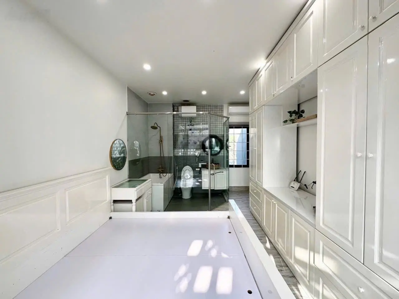 Bán nhà phố thiên lôi siêu đẹp ạ