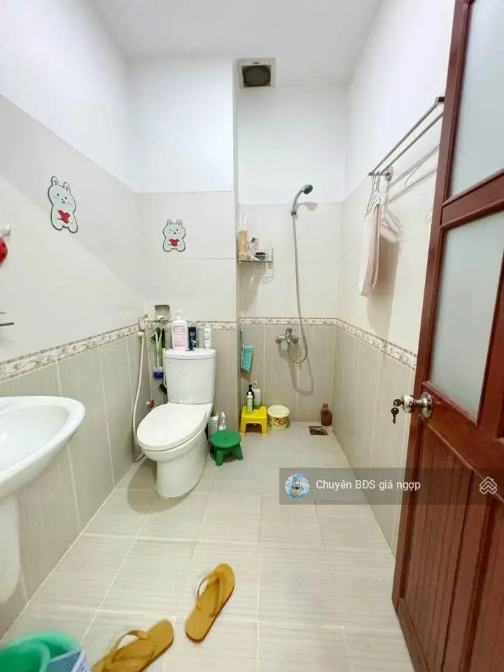 Nhà bán chính chủ đường dương quảng hàm - phường 5 - gò vấp. dt 68m2-shr giá 6,55 tỷ. lh 0764751240