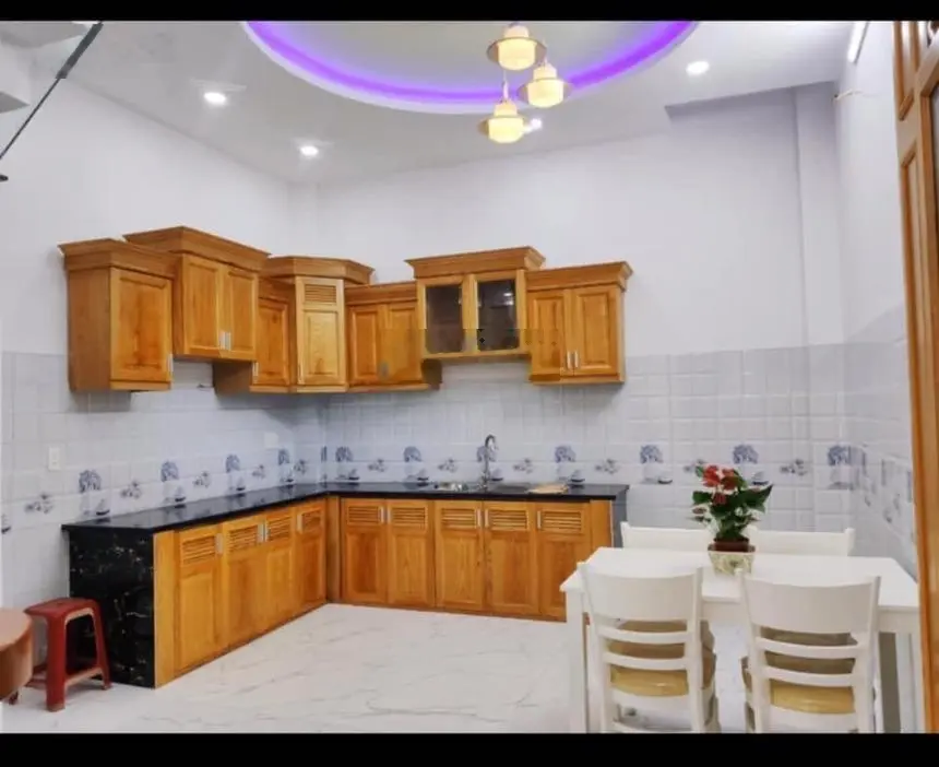 Gia đình cần bán gấp căn nhà phố Phạm Văn Chiêu, Gò Vấp. DT 4X15. Giá : 2,6 tỷ . LH 0903 632 ***
