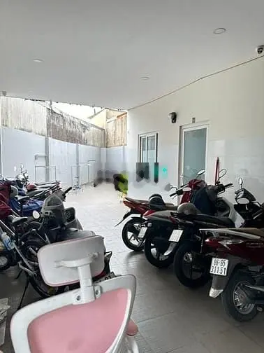 BÁN TOÀ NHÀ CHDV 24P , thu 75tr/t , p.tăng nhơn phú B, q9,tp .thủ đức