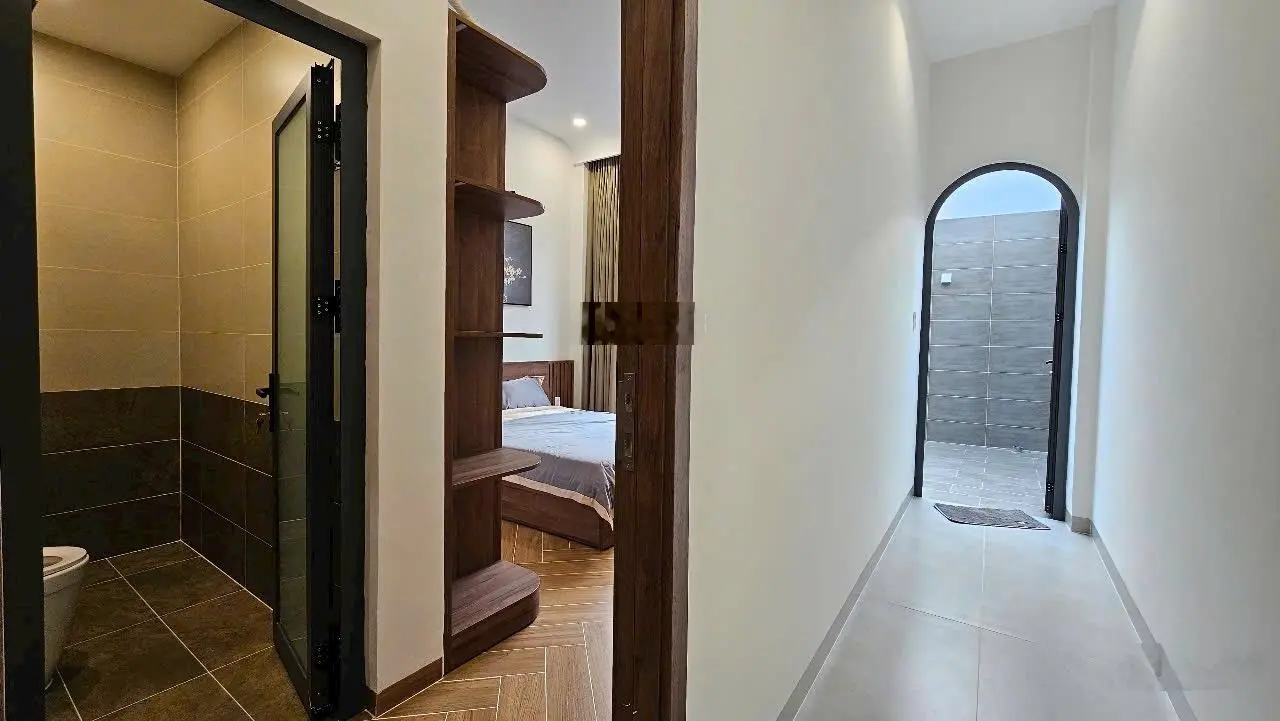 Bán nhà mới-hiện đại-sân vườn-thoáng mát-đặng nhữ lâm-nhà bè