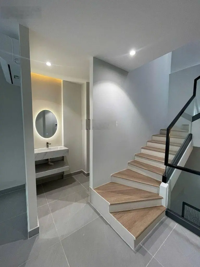 Nhà 4 tấm Nguyễn Cảnh Chân, p. Cầu Kho Q1. Hiếm có khó tìm thông số khủng ngang gần 6m giá siêu hời