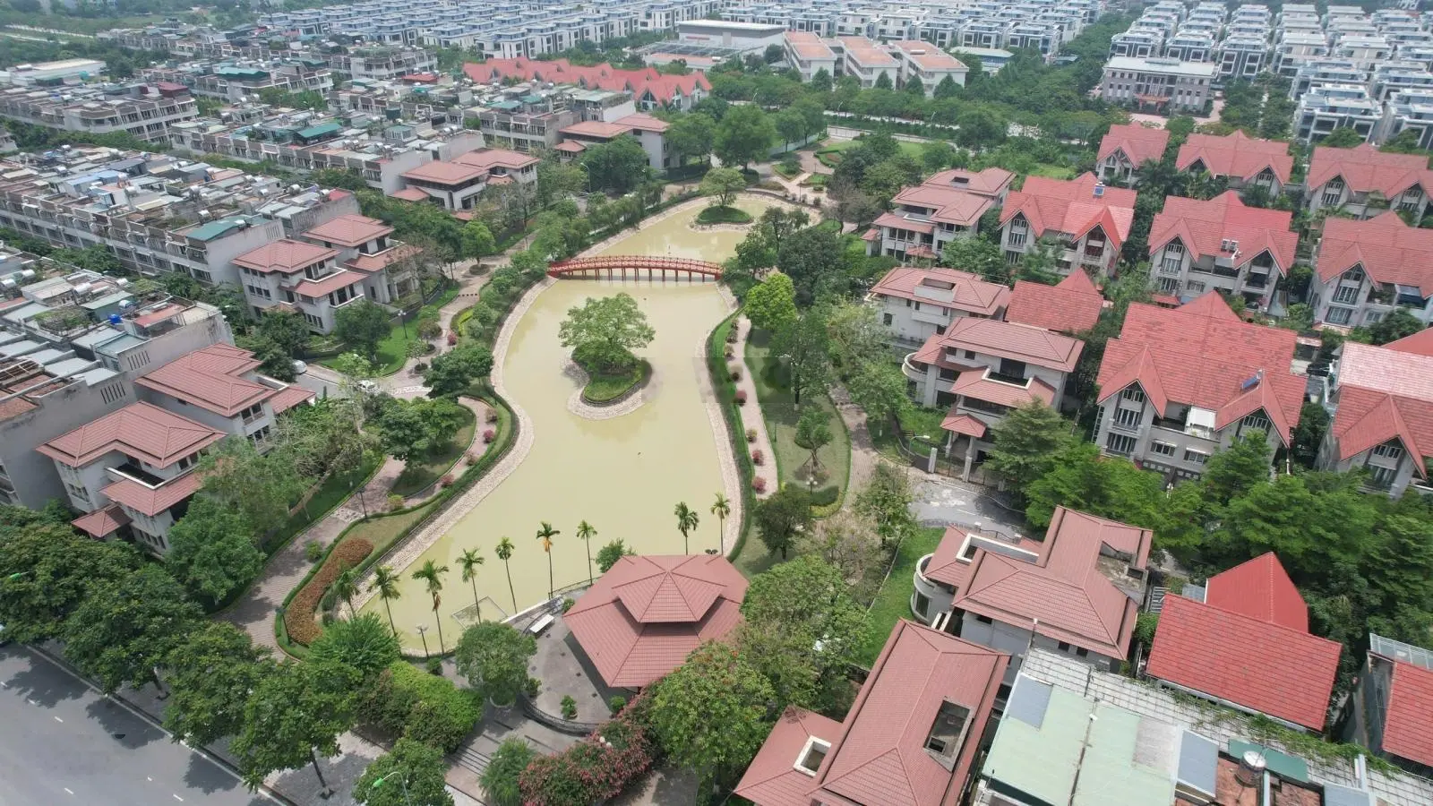 Bán nhanh biệt thự góc An Hưng 335m2. View hồ, 1 hầm 3 tầng giá 6x tỷ