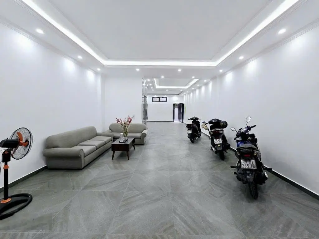 Bán nhà Đẹp Mới Cứng Tứ Liên - 70m2 x 5T Thang máy - MT 4.5m - Ngõ thông thoáng