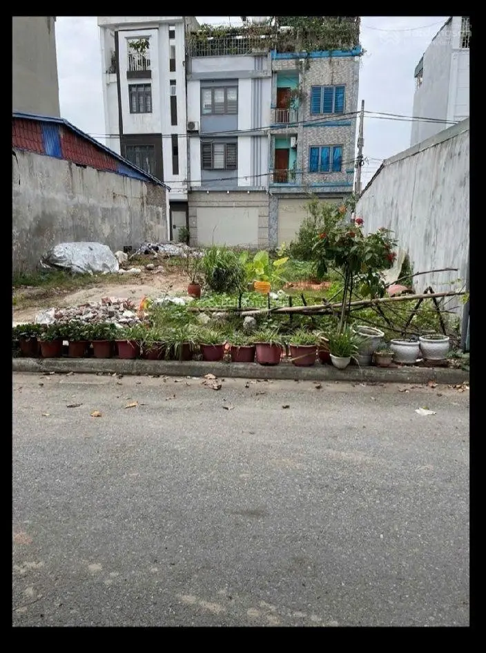 Bán gấp mảnh đất siêu hiếm tại giang biên - 2 mặt phố, ô tô tải tránh - kinh doanh - 80m2 -6,7 tỷ.