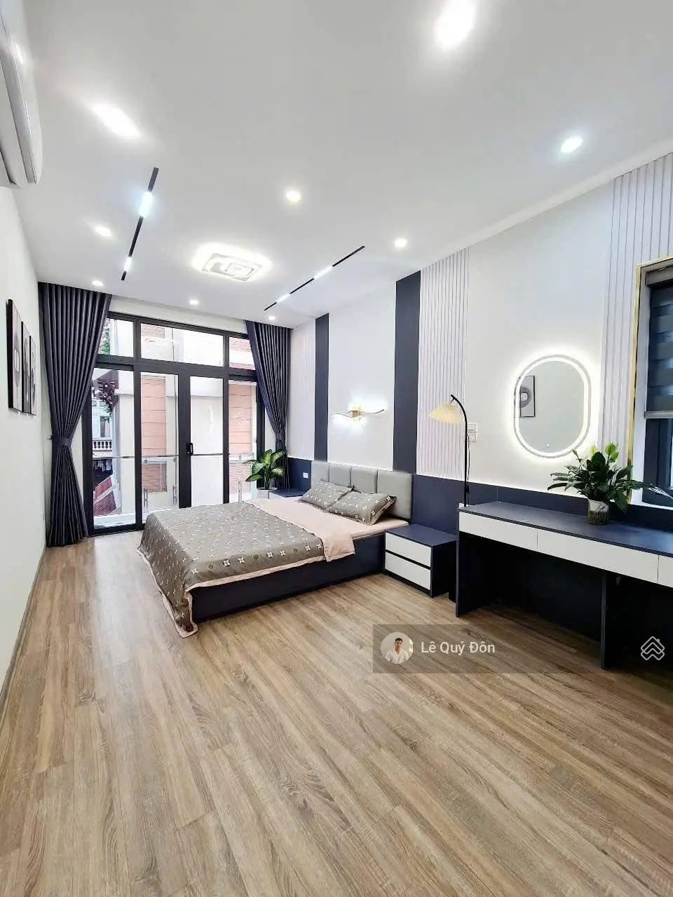 Chính chủ Bán nhà Trung Tâm PHÚC LỢI-LONG BIÊN KHUÔN TIỀN HIẾM 30M2- Mặt Tiền: 4m