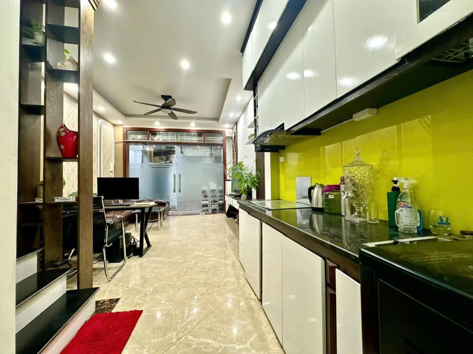 Bán cực gấp !!! Nhà đẹp phố Khương Đình 36m*5T*3.8m MT - gần phố - ngõ thông - ô tô - hơn 6 tỷ