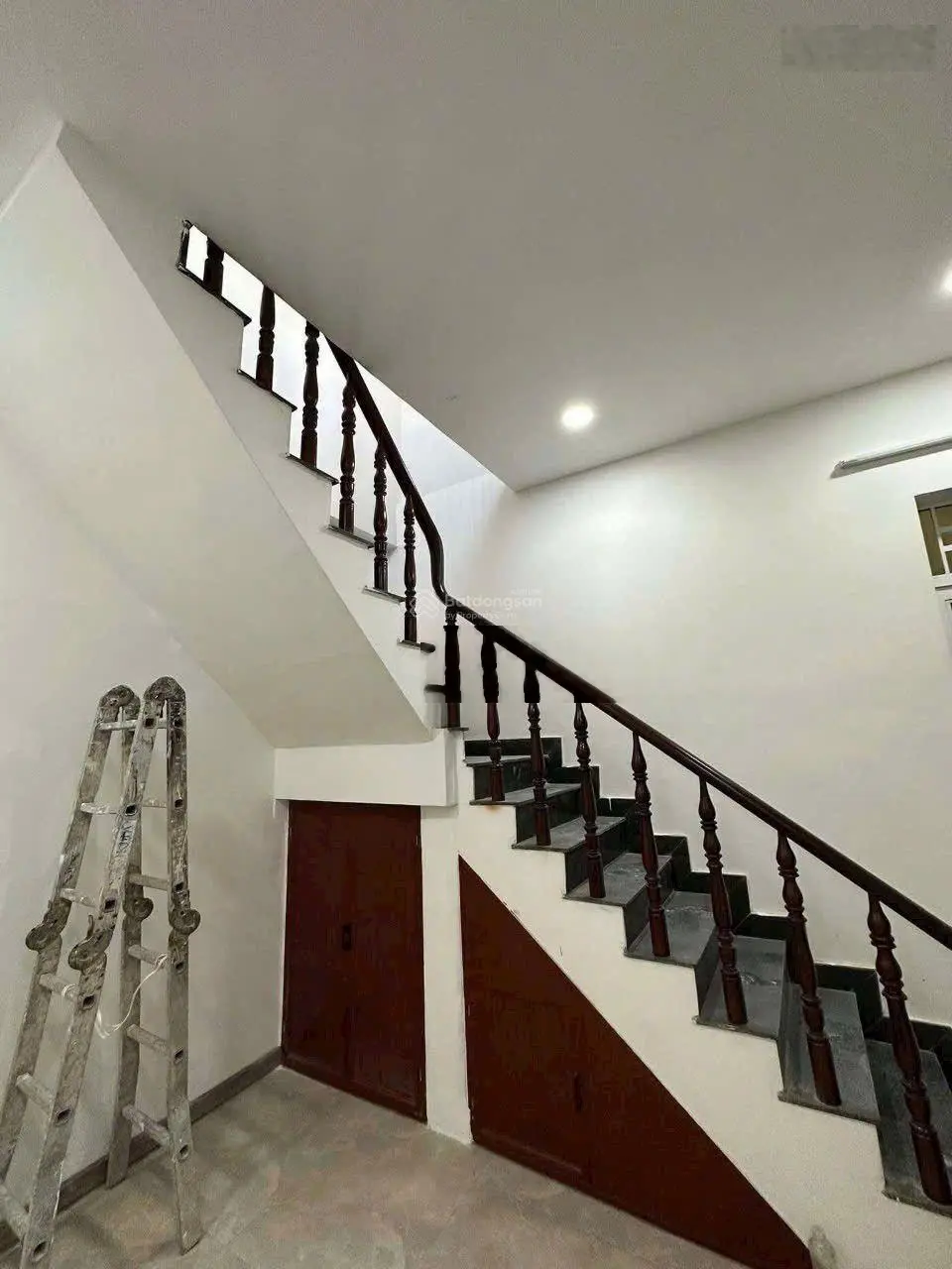 Nhà Đẹp 2 Tầng hẻm xe hơi 1/ đường Tam Châu, Tam Bình, Tp Thủ Đức
