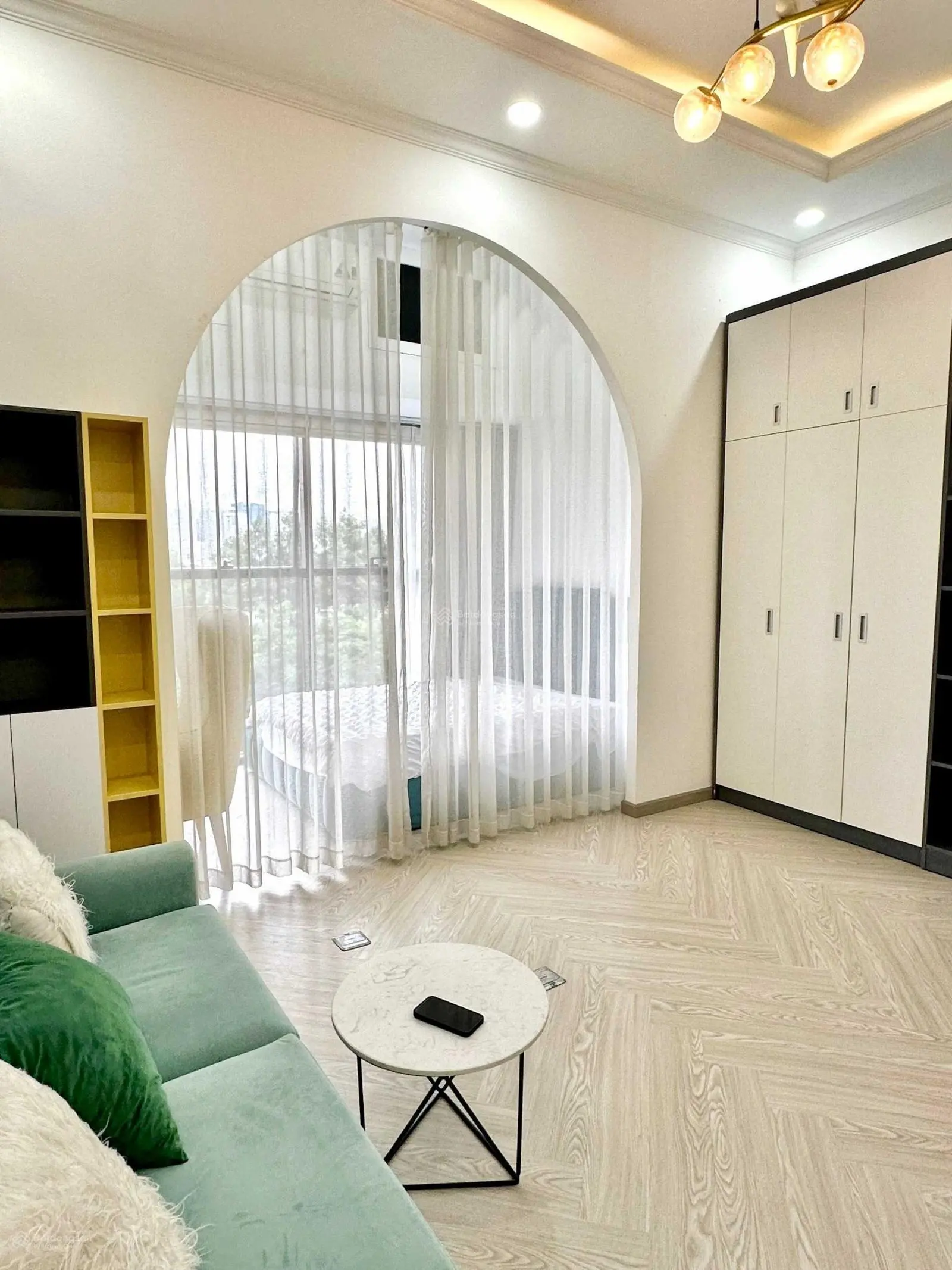 The Sun Avenue Q2 - bán studio đầy đủ nội thất như hình chỉ 2.020 tỷ bao thuế phí. Có hỗ trợ vay