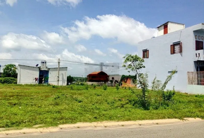 KD THUA LỖ BÁN GẤP 2002m2 GIÁ 190TR SHR, KẾ BÊN KCN CÔNG NHÂN ĐÔNG