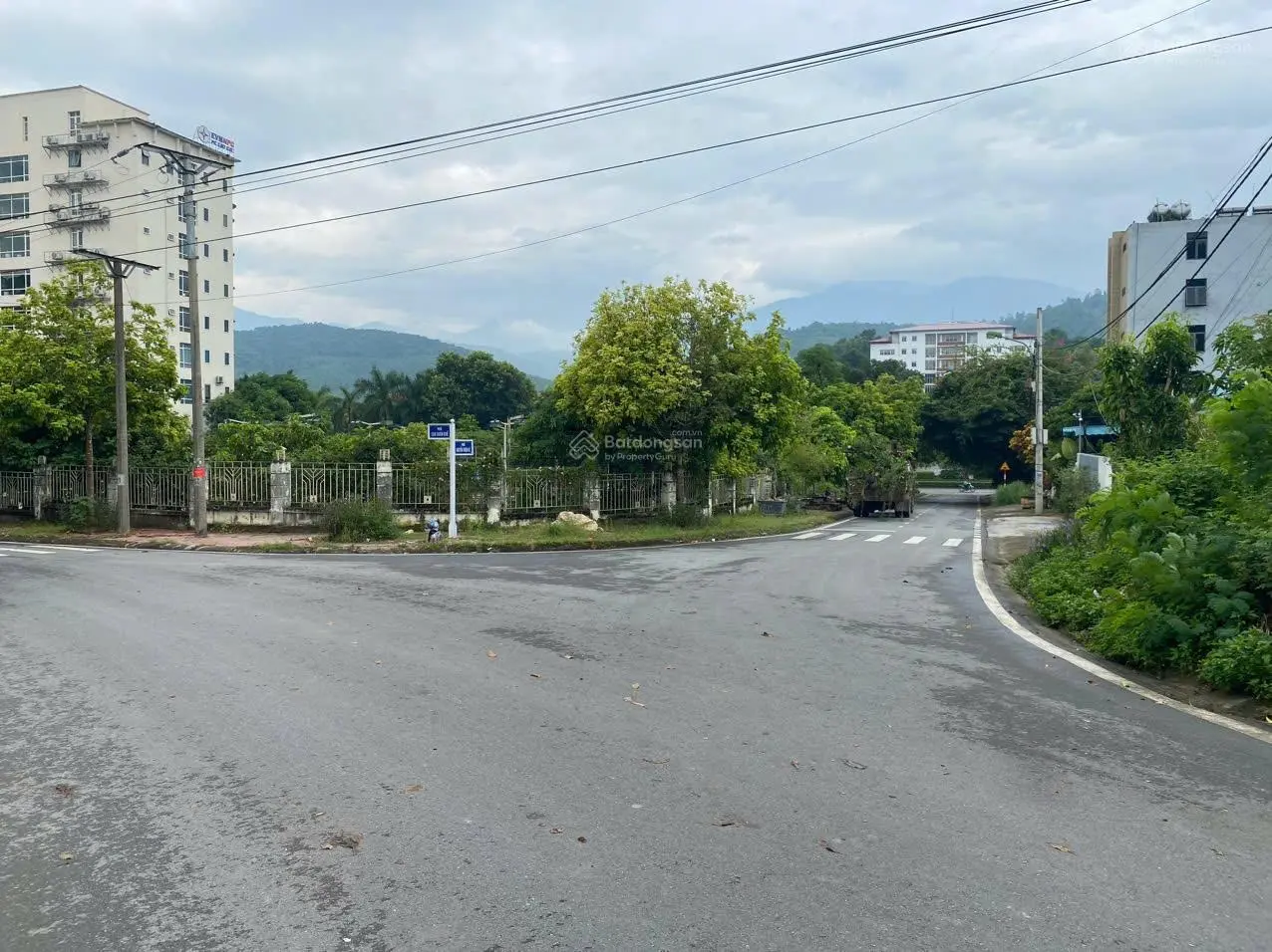 Bán đất view đẹp tại đường D10, phường Nam Cường, Lào Cai, 40,8 triệu/m2, 650m2