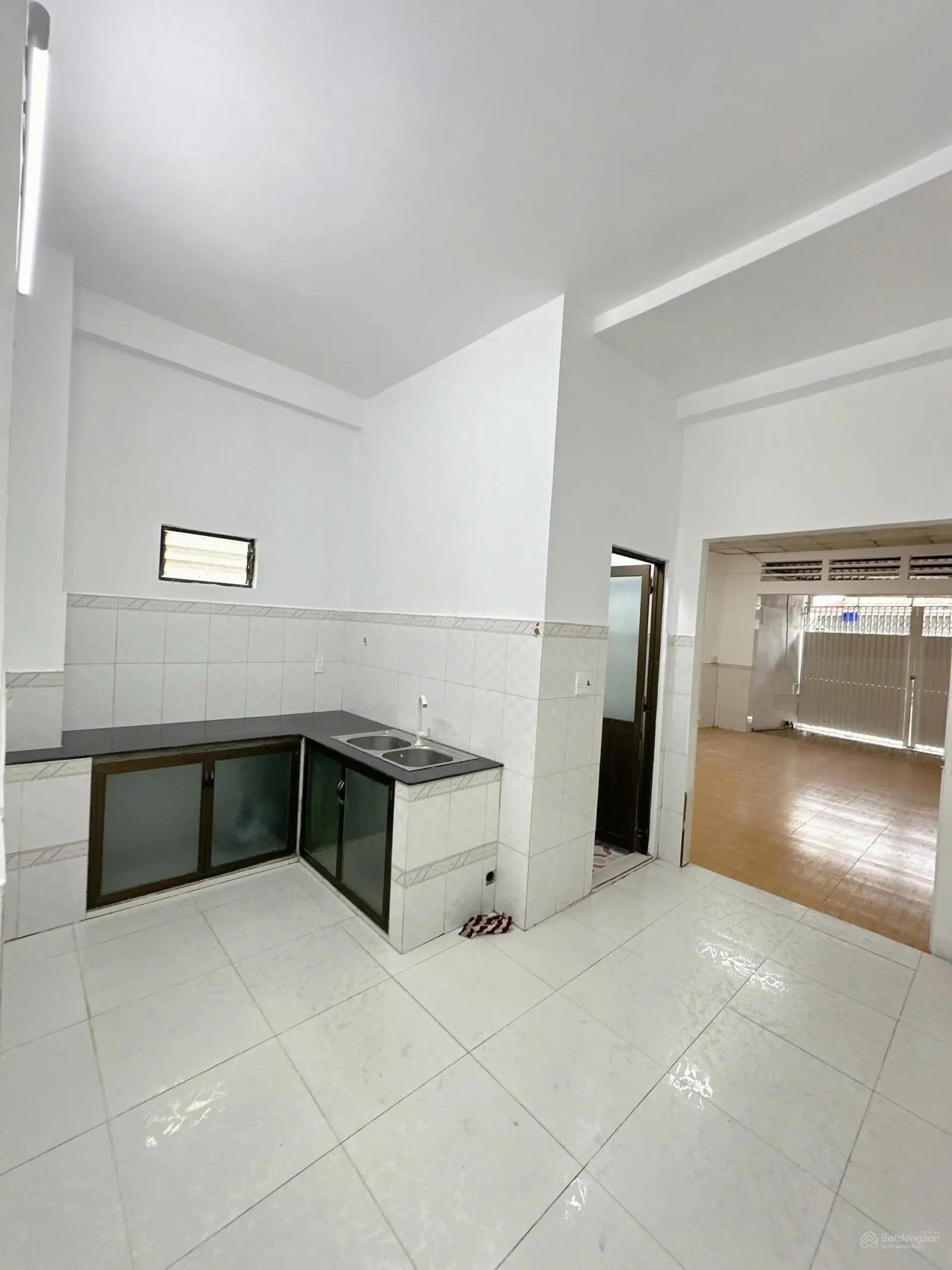 Nhà 02 mặt tiền trước sau , MT đường nguyễn thị thử , thuận tiện KDBB