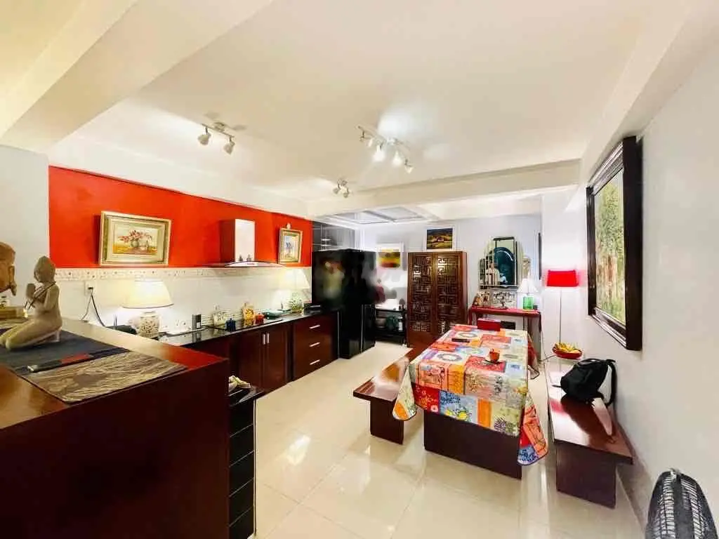 NHÀ ĐẸP 5 TẦNG ĐƯỜNG TRỤC - XE HƠI VÀO NGỦ -GIÁ TỐT