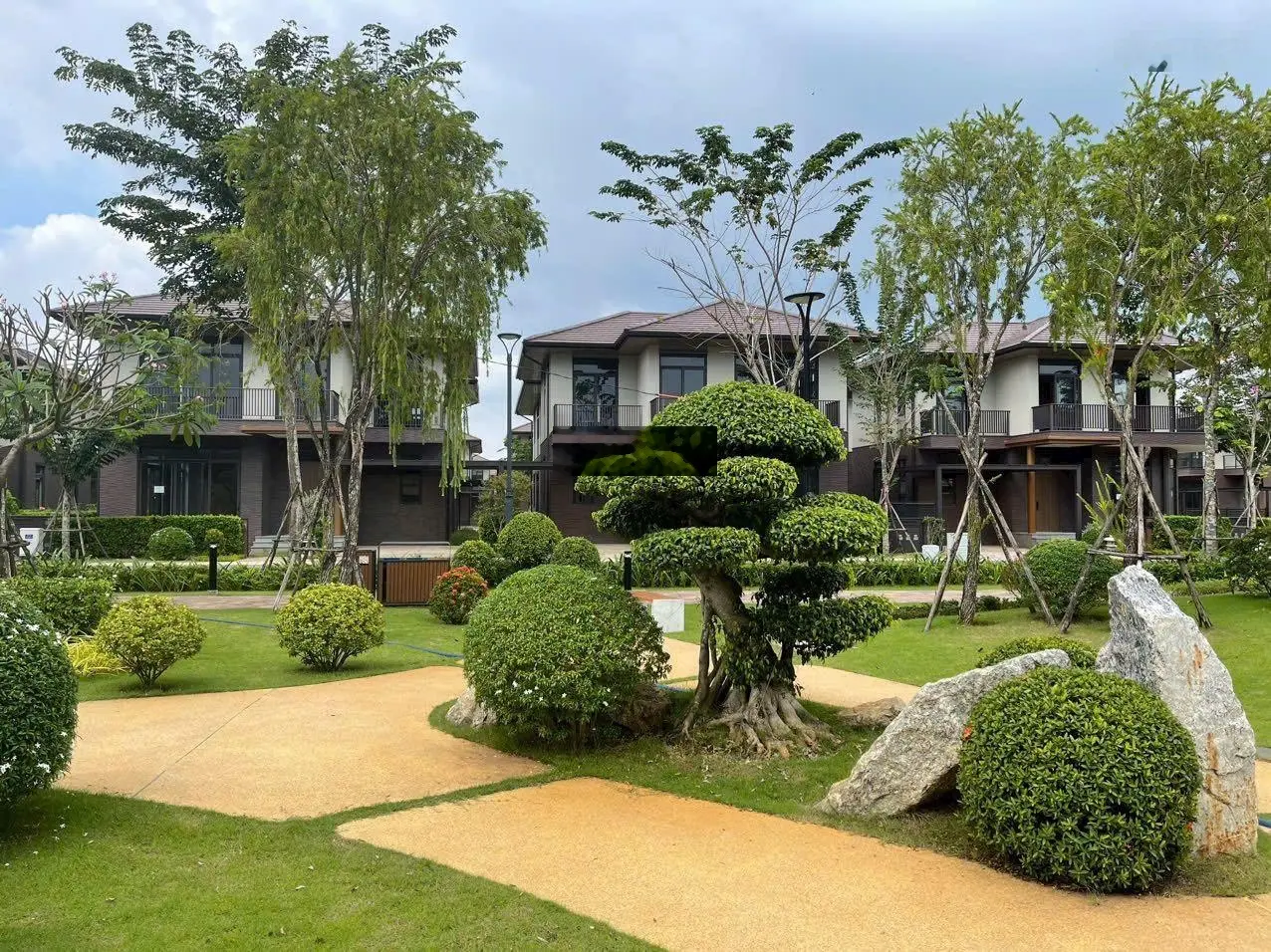 Bán nhà phố vườn, biệt thự, villa sông KĐT Waterpoint. Chỉ từ 3 tỷ có nhà ngay