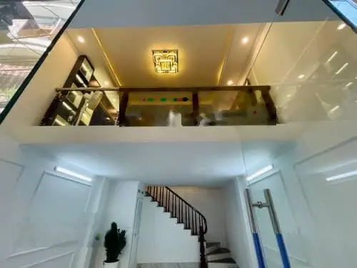 Nhà xây chắc chắn cực đẹp thoáng sáng - ở sướng - nội thất mới tinh - ngõ rộng thoáng