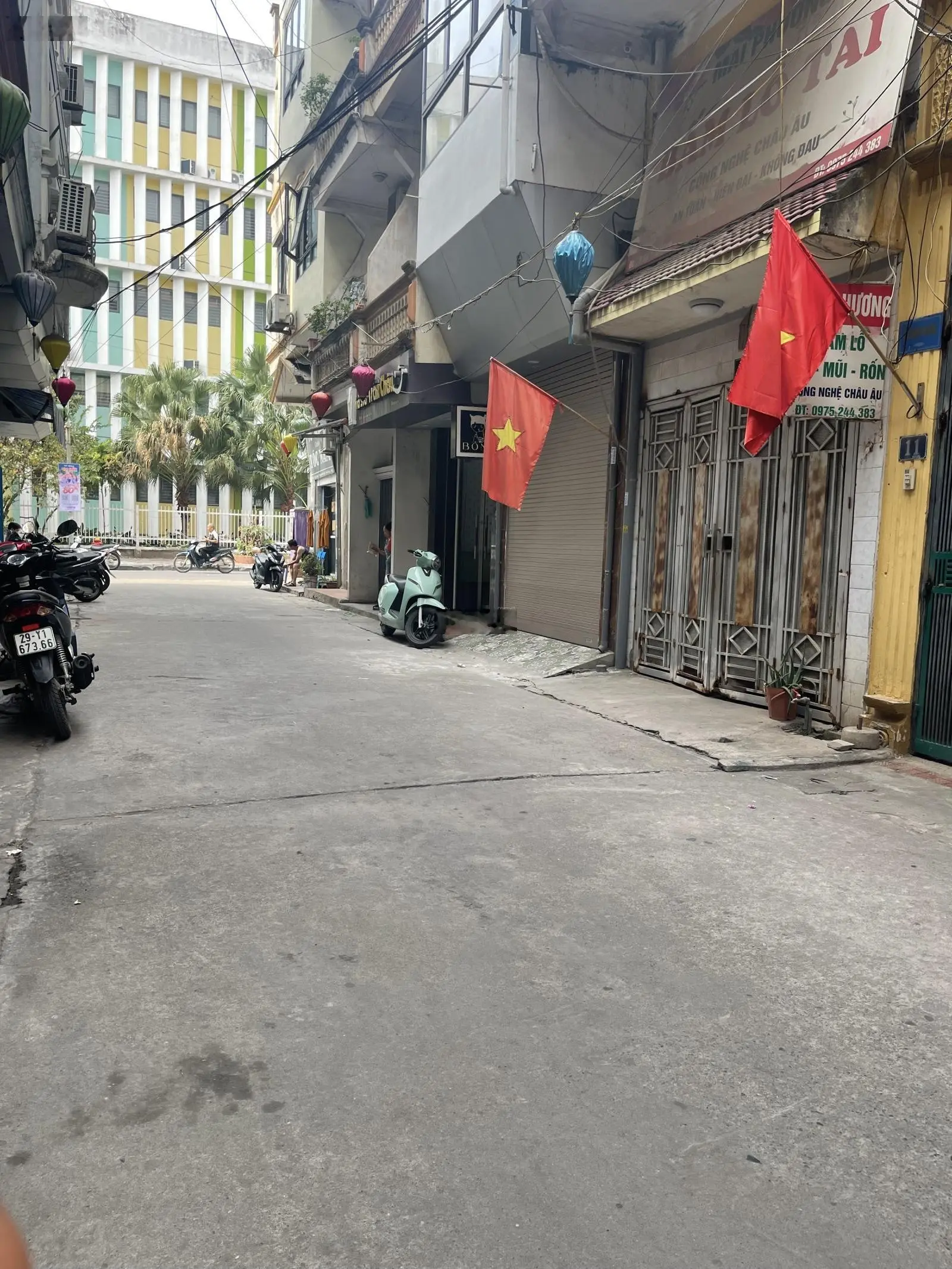 Bán nhà Bà Triệu, mặt ngõ chính ô tô tránh, gara oto, 58m2 chỉ có 11.6 tỷ