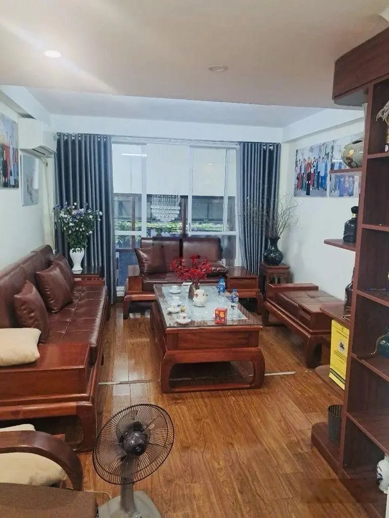 Nhà ngã tư Đại La, Trần Đại Nghĩa, ô tô tránh trước nhà, 50 m2, 4 tầng dân xây, chỉ 11 tỷ