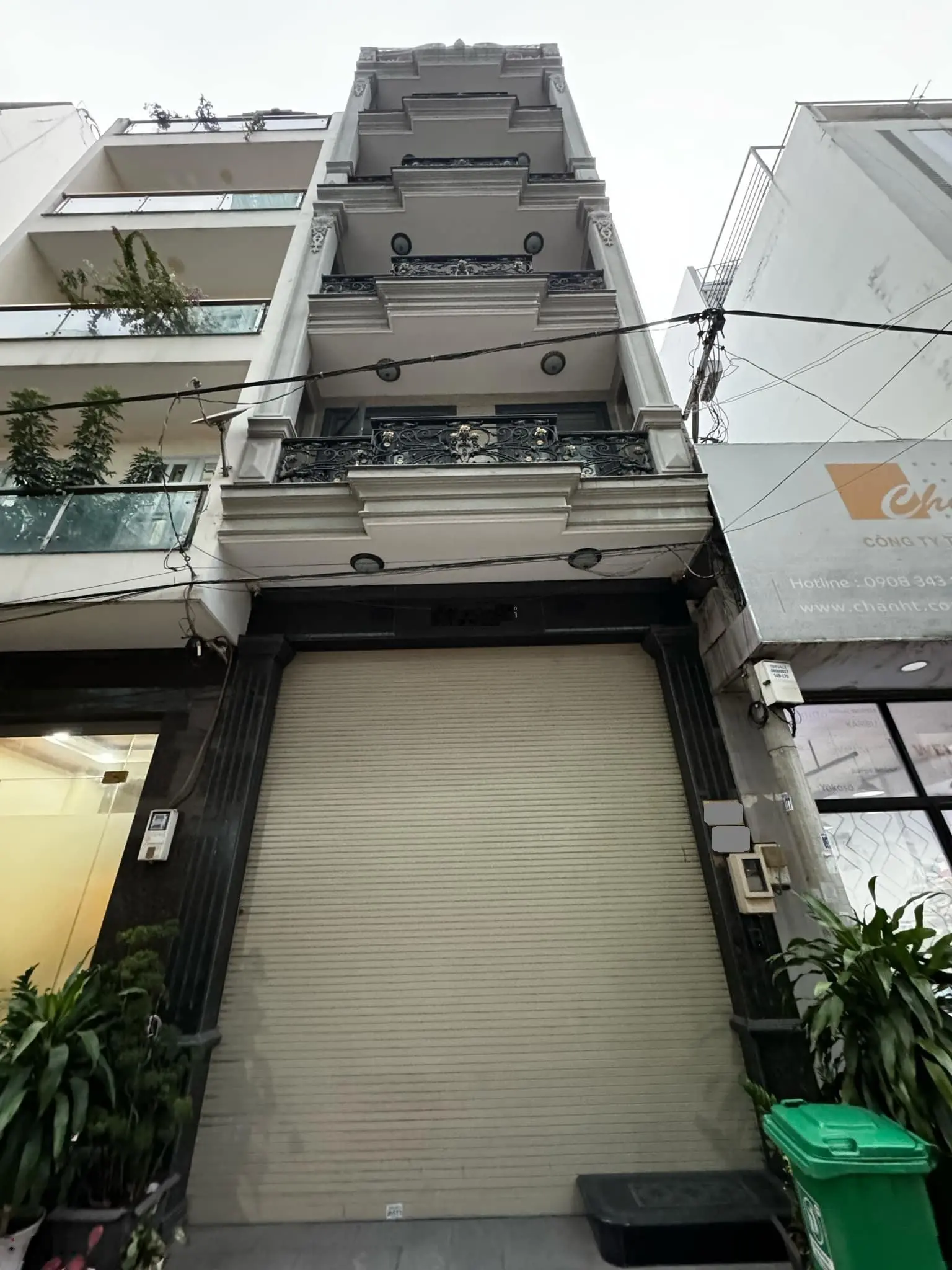 Bán nhà Lý Thường Kiệt, Quận 10 - Hẻm nhựa 10m - 7 tầng có hầm để ô tô, có thang máy chỉ 18 tỷ