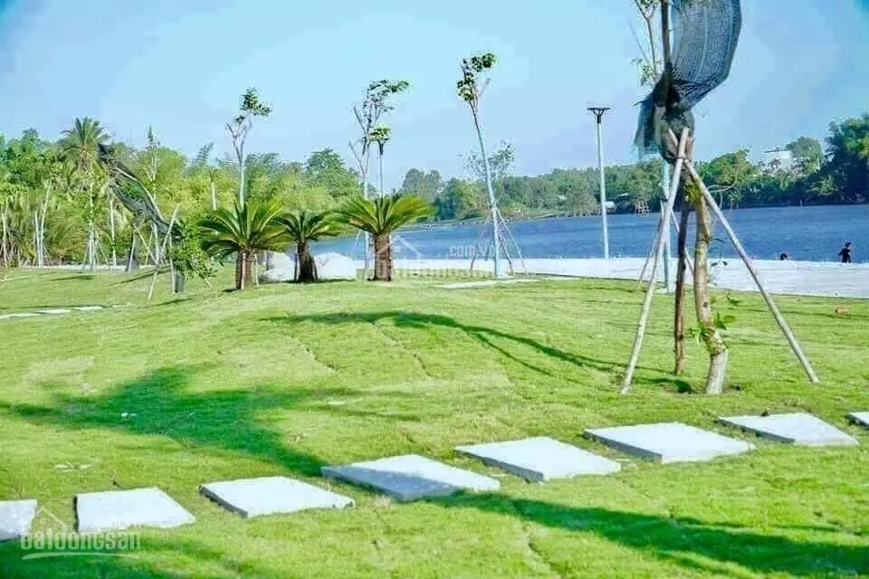 Đất nền view sông Phước Giang thành phố Quảng Ngãi giá từ 5 triệu/m2 sổ đỏ trao tay LH 0909 040 ***