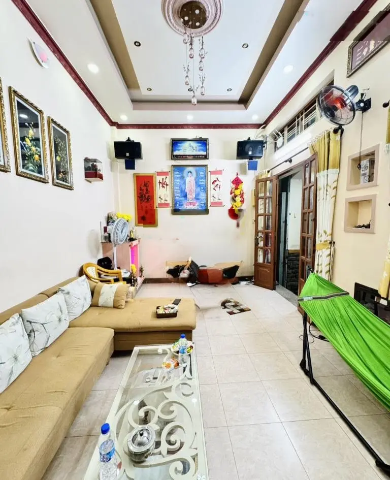 Nhà Nguyễn Lâm, sát vách Quận 1, 5 tầng BTCT, hẻm xe hơi thông, Phường 3, Bình Thạnh