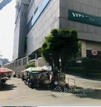 NHÀ giá quá rẻ MẶT TIỀN CHỢ VĂN THÁNH 4 x 15.4m, 3 tầng, 2 tấm đúc, đường 10m có lề. Hơn 11 tỷ