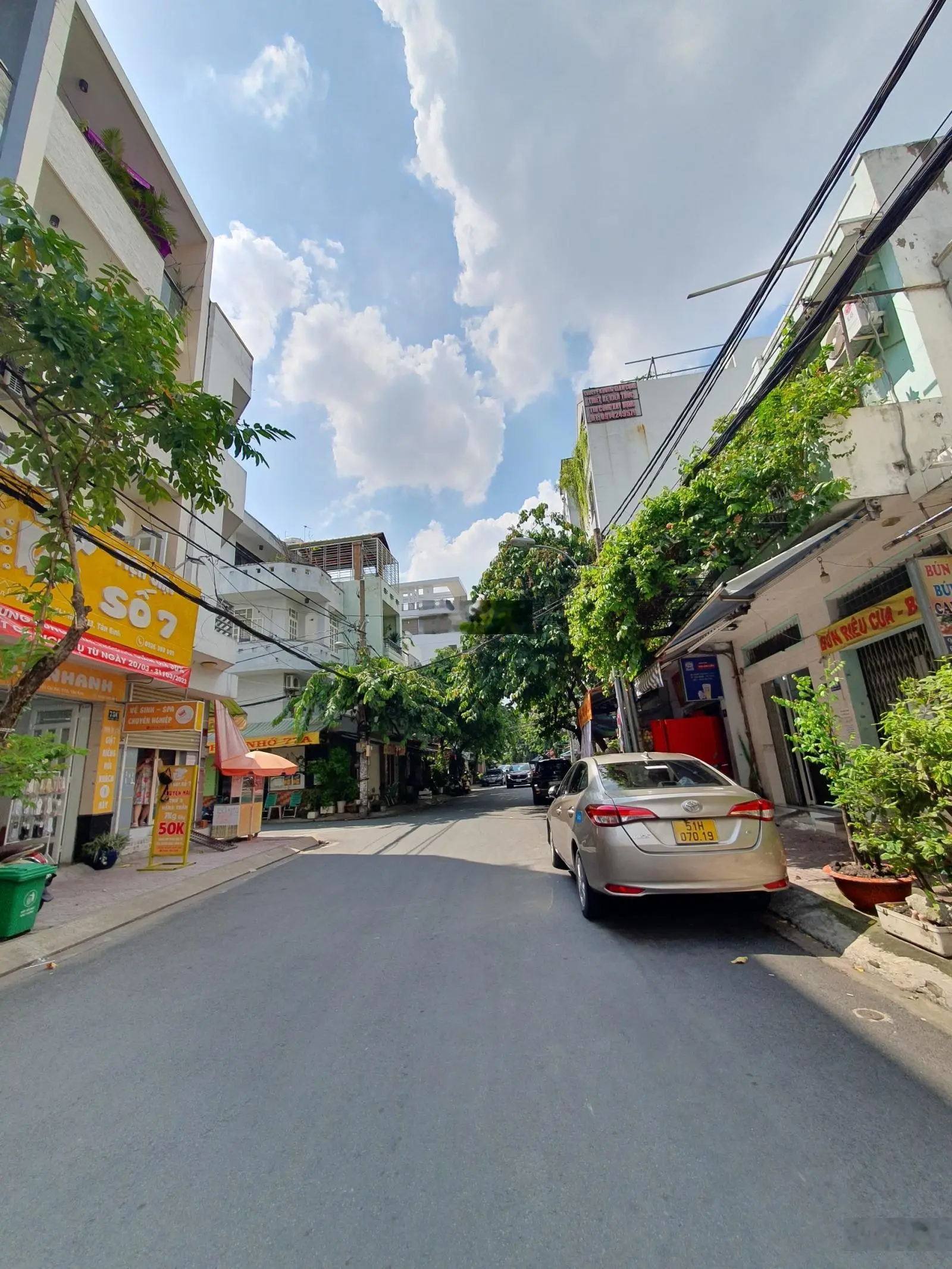 Bán nhà HXH 8m đường Hoàng Việt, Q. TB, DT: 4 x 20m, giá 13,8 tỷ TL