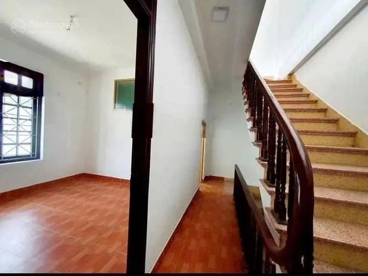 Bán nhà mặt phố đàm quang trung