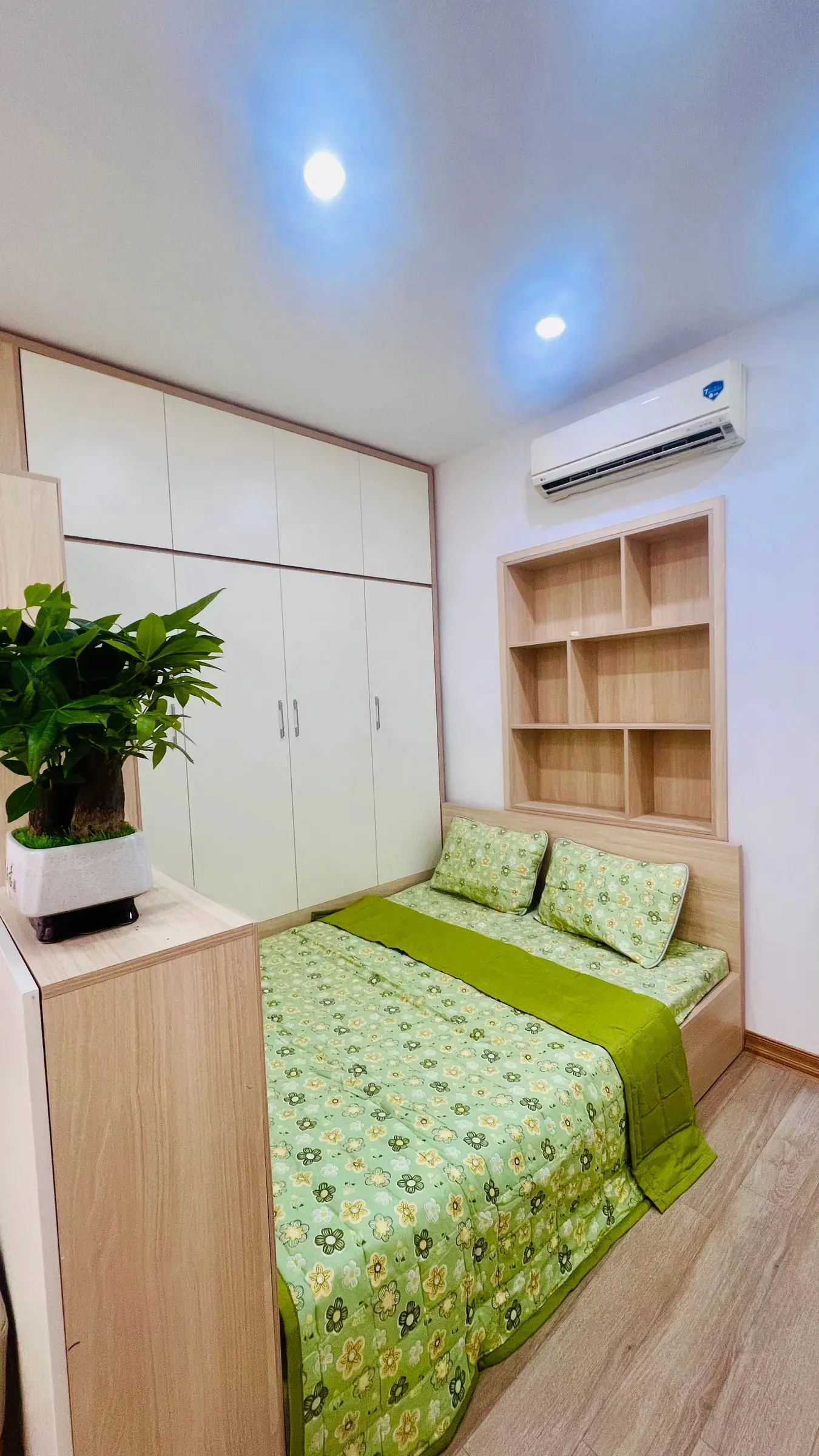 Căn hộ 2PN full nội thất - Đại La, Hai Bà Trưng - 60m2 - hơn 2 tỷ
