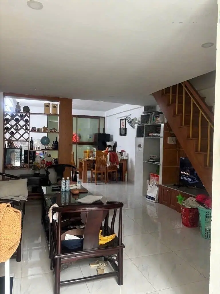 60m2 nguyễn kiệm p3 gv - sát hxt -8pn dân trí ngang 4.2m -kd chdv 30tr/t chỉ 6ty95