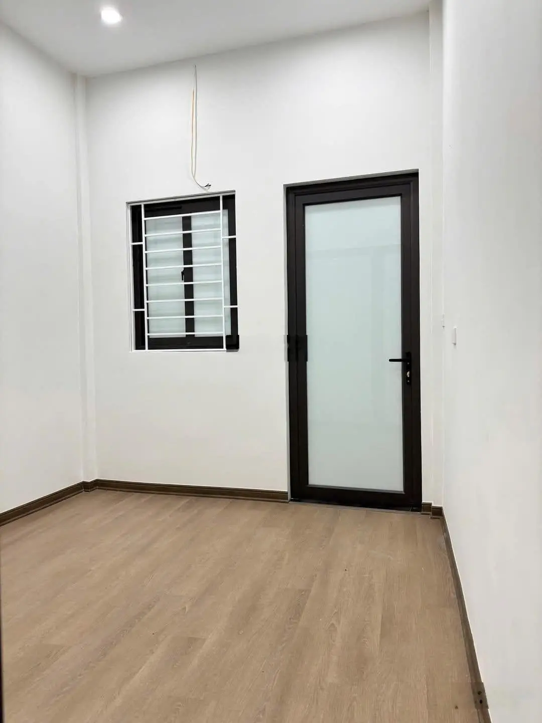 Hót hàng hiếm có khó tìm bán nhà xã đàn 1 nhà ra phố ôtô đỗ cửa nhà có vị trí cực đẹp cacfe cạnh
