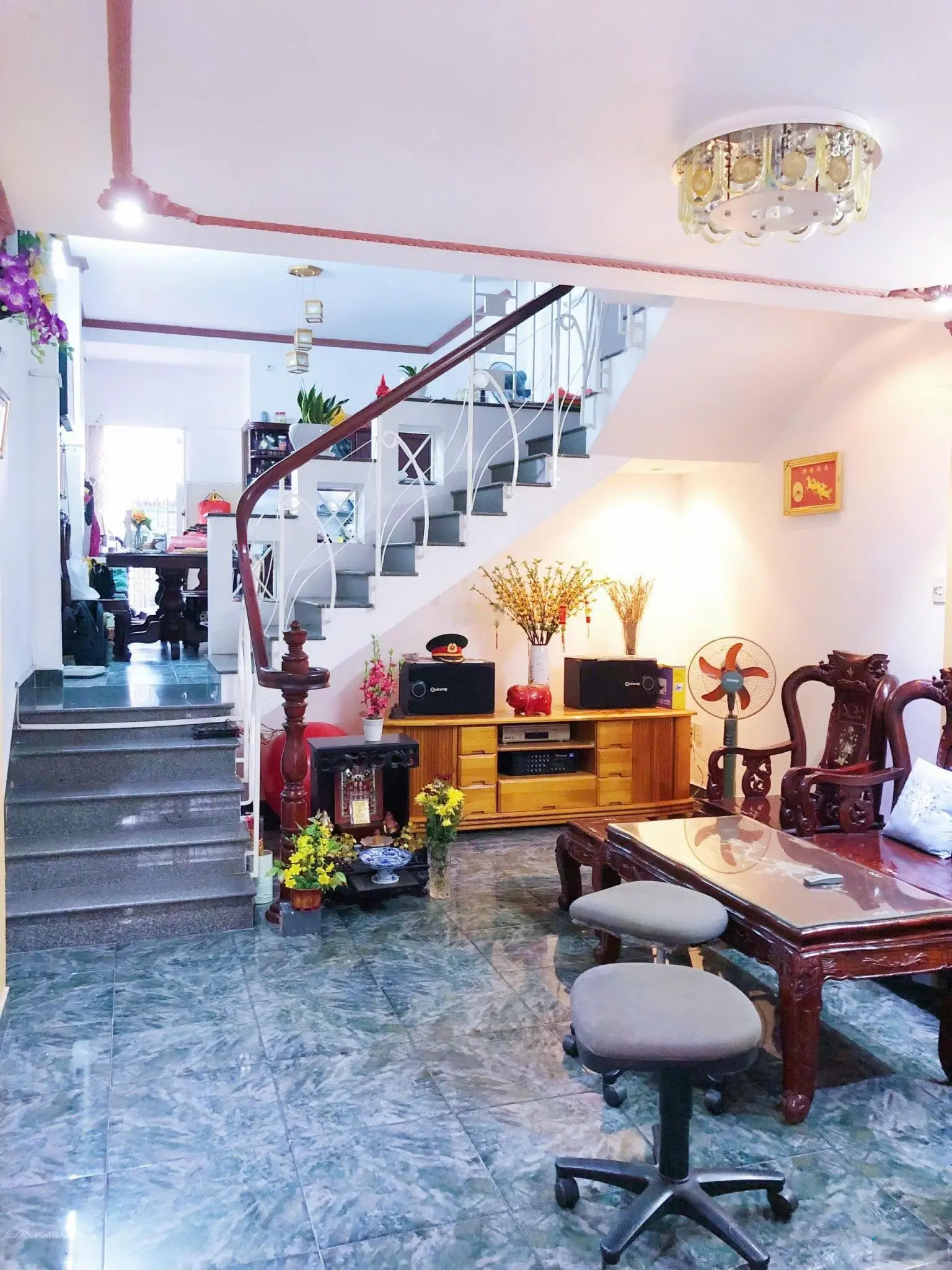 Bán nhà 2 mặt tiền hẻm trước sau đường Hoàng Hoa Thám DT 4.3x23m 5 tầng mới cứng full nội thất