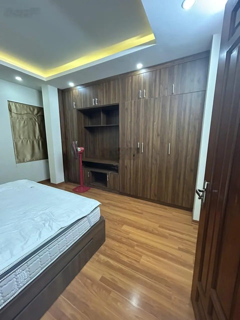 Chính chủ bán nhà Nguyễn Trí Thanh, Đống Đa, Hà Nội: ĐT 35mx5 tầng căn góc nhỉnh 6 tỷ