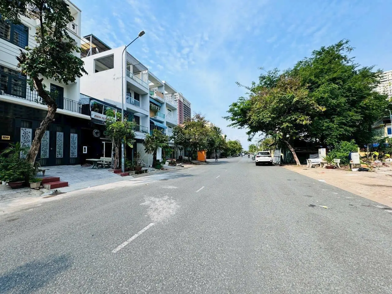 Bán nhà phố (5x18m) 4 tầng đường D1, Phường Phú Mỹ, Quận 7. Giá chỉ 14 tỷ! LH: 0917 796 ***