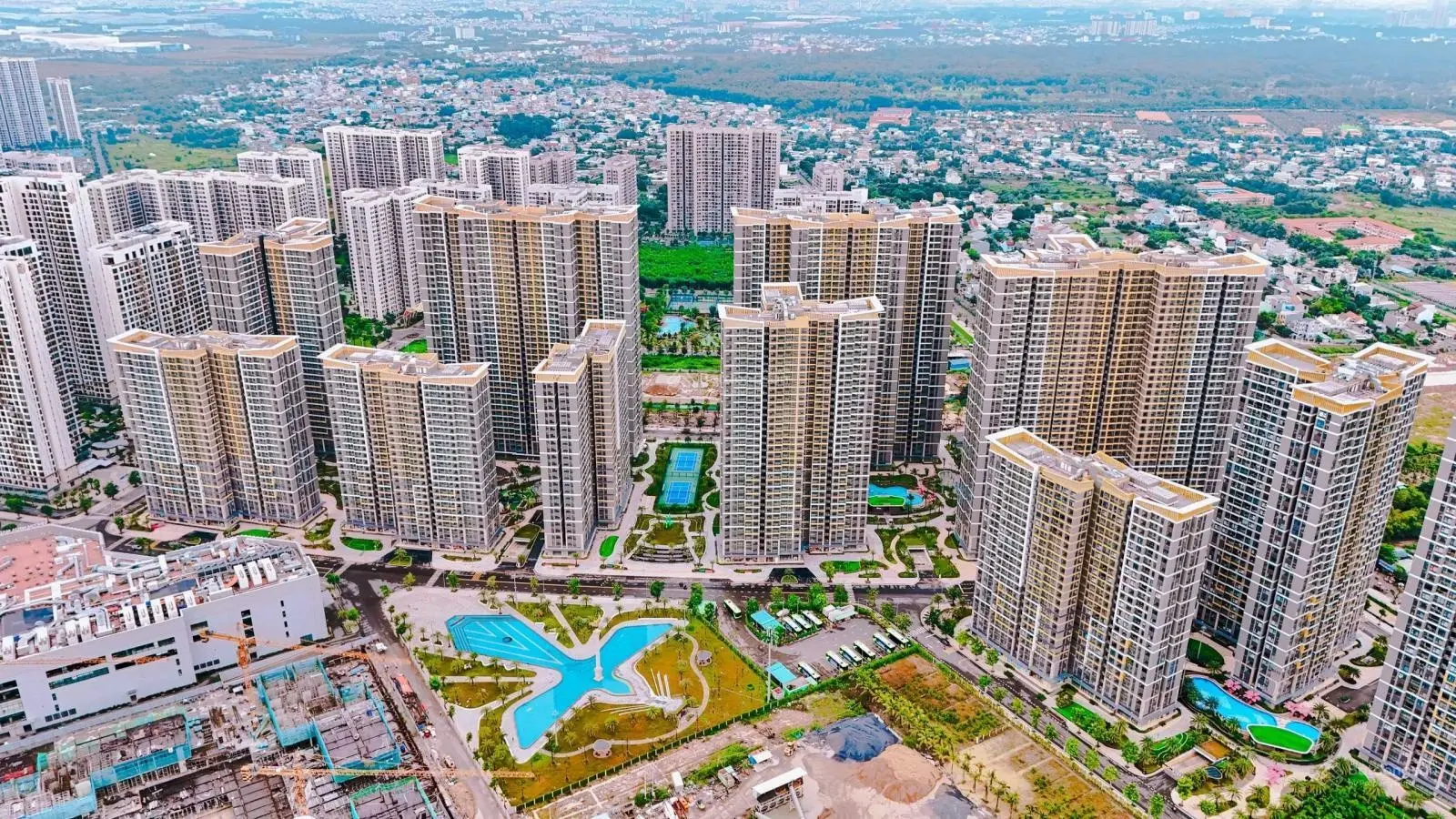 Bán căn góc 2PN+1 DT 63,3m2 view hồ bơi đẹp chỉ 2,750 tỷ đã có sổ hồng tặng full NT hỗ trợ vay 60%