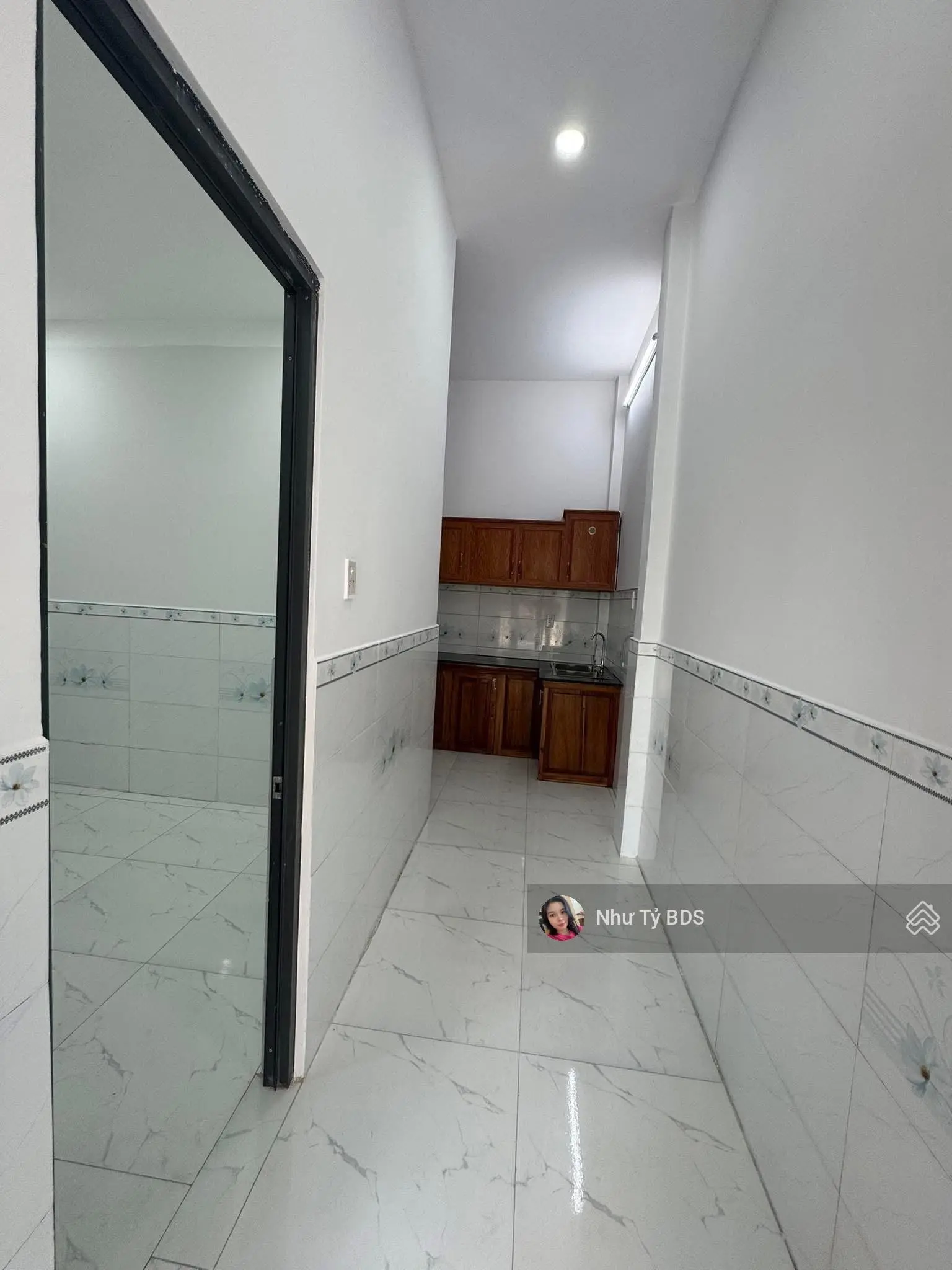 Nhà 1 trệt 1 lầu 3pn 2wc Ấp Mới 1 Mỹ Hạnh Nam giá chỉ 690tr