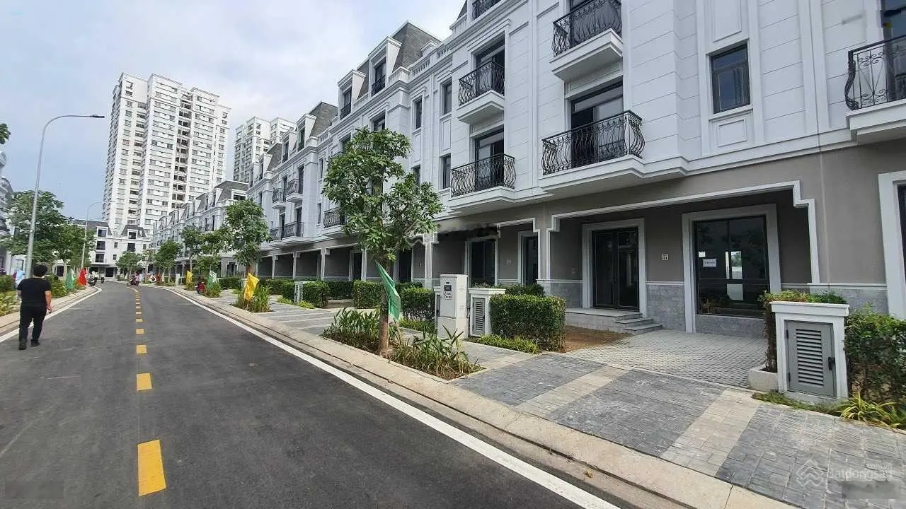 GẤP. Chủ gửi bán gấp nhà Amelie Villa, 111m2 - 11,8 tỷ, 120m2 - 13 tỷ, 200m2 - 21 tỷ, 300m2 - 27 tỷ
